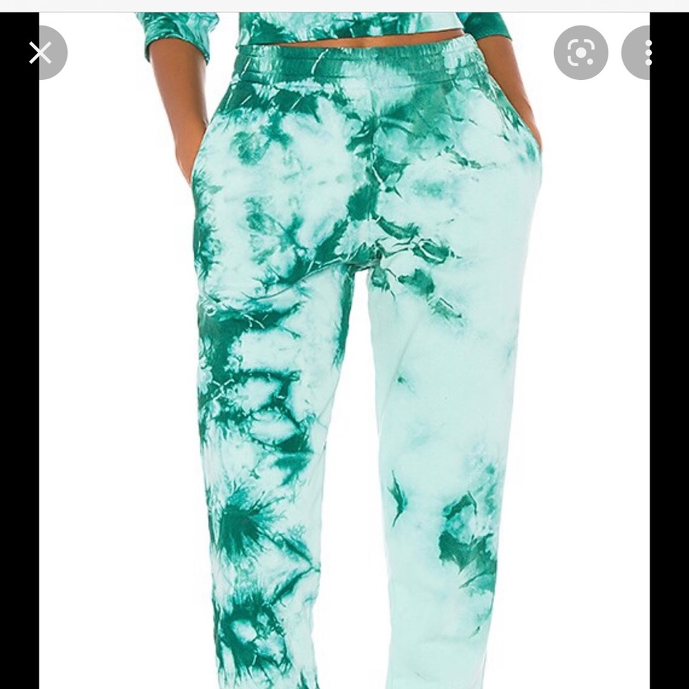 NWT Frankie’s Bikinis Green Tie Dye Sweatpants